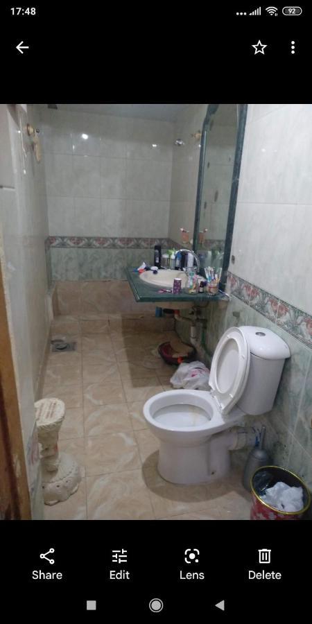 Female Center Homestay *